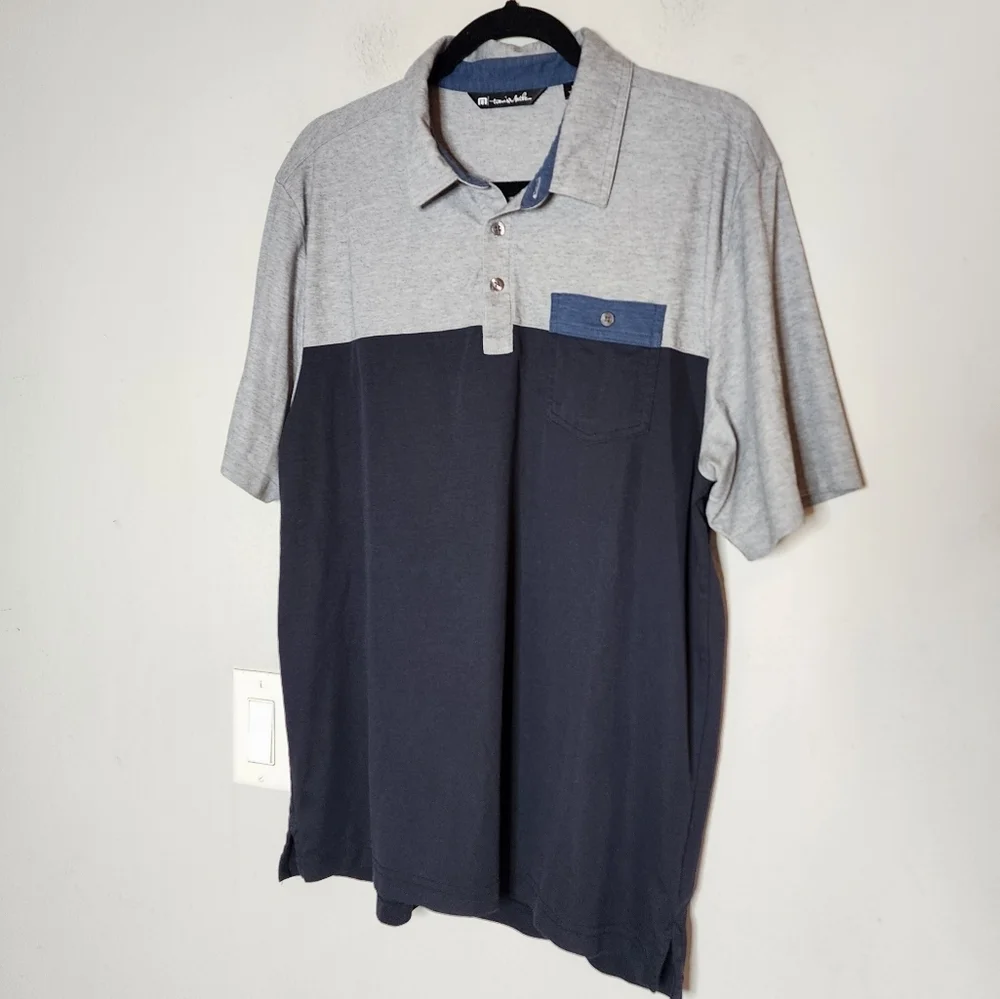 Travis Mathew Four B's Polo.‎ Grey navy blue. Men's size Large.